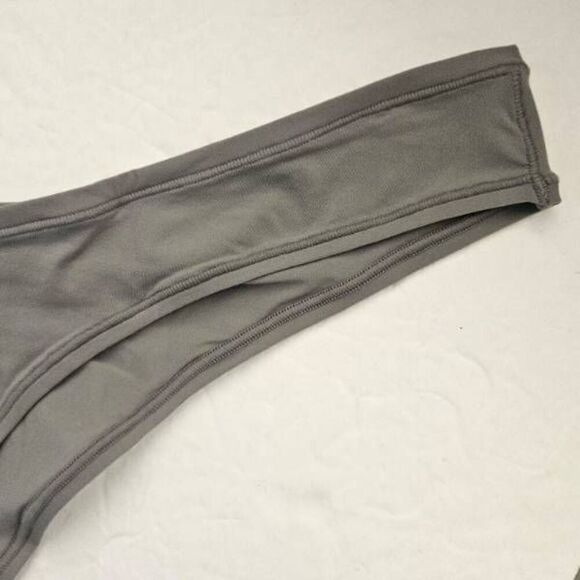 SKIMS V CUT PANTY NWT - Picture 7 of 8